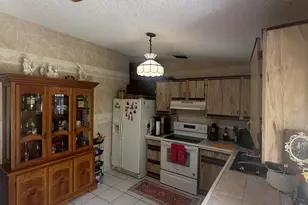 1304 Donwoods Ln, Royal Palm Beach, FL 33411 - Photo 8