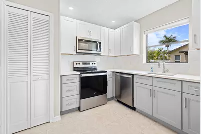 1322 Denlow Lane, Royal Palm Beach, FL 33411 - Photo 8