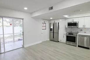 8090 NW 12th St, Margate, FL 33063 - Photo 4