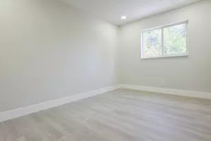 8090 NW 12th St, Margate, FL 33063 - Photo 18