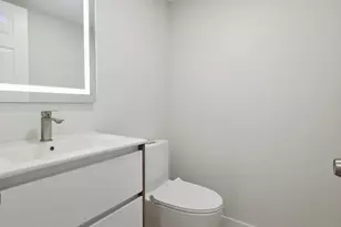 8090 NW 12th St, Margate, FL 33063 - Photo 12