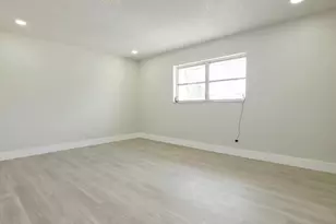 8090 NW 12th St, Margate, FL 33063 - Photo 22
