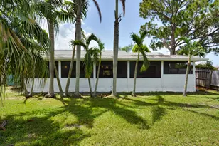 2198 SE Dolphin Rd, Port Saint Lucie, FL 34952 - Photo 32