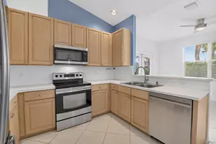 23256 Alora Dr, Boca Raton, FL 33433 - Photo 10