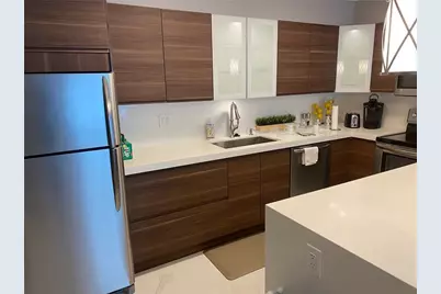 19380 Collins Avenue #1527, Sunny Isles Beach, FL 33160 - Photo 2