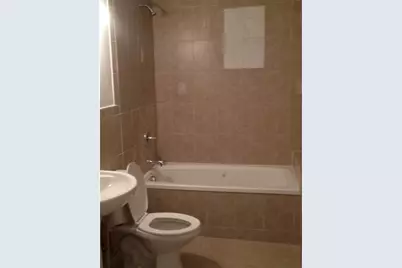 8841 NW 14th Street, Pembroke Pines, FL 33024 - Photo 6