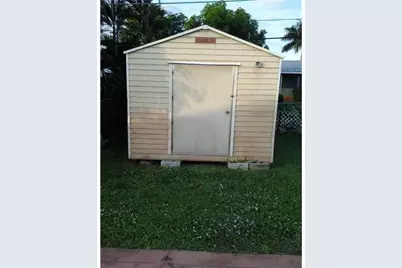 8841 NW 14th Street, Pembroke Pines, FL 33024 - Photo 8