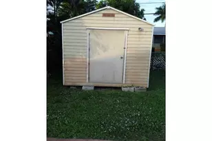8841 NW 14th St, Pembroke Pines, FL 33024 - Photo 8