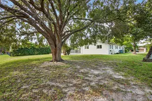2421 NW 114th Ave, Coral Springs, FL 33065 - Photo 8