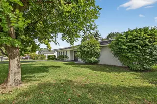 2421 NW 114th Ave, Coral Springs, FL 33065 - Photo 6
