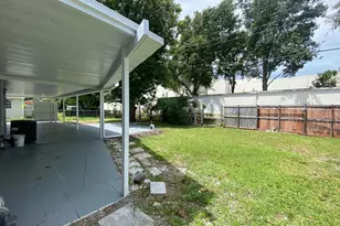 9121 Bamboo Dr, Palm Beach Gardens, FL 33410 - Photo 18
