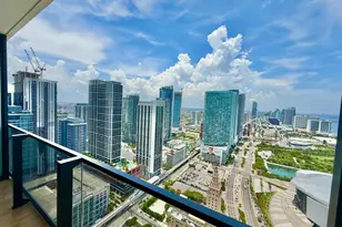 398 NE 5th St, Miami, FL 33132 - Photo 2