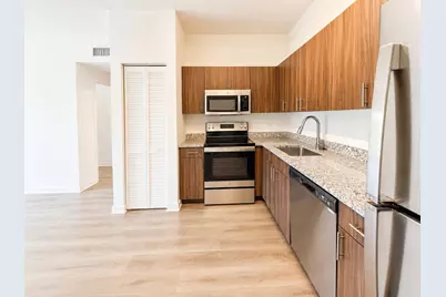 4250 Lakewood Road #204, Lake Worth Beach, FL 33461 - Photo 8