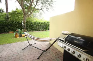 945 Imperial Lake Rd, West Palm Beach, FL 33413 - Photo 28