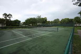 945 Imperial Lake Rd, West Palm Beach, FL 33413 - Photo 30