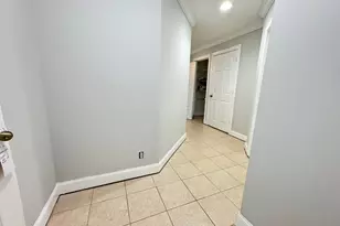 945 Imperial Lake Rd, West Palm Beach, FL 33413 - Photo 4