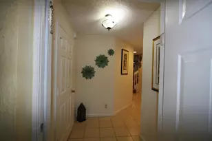 945 Imperial Lake Rd, West Palm Beach, FL 33413 - Photo 2