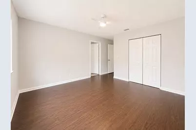 945 Imperial Lake Road, West Palm Beach, FL 33413 - Photo 14