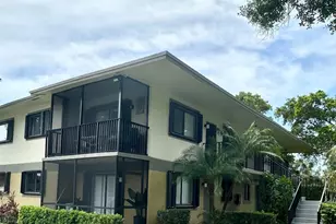 588 Trace Cir, Deerfield Beach, FL 33441 - Photo 2
