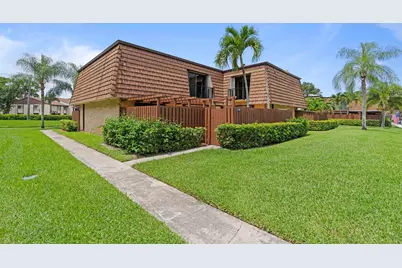 1405 14th Lane, Greenacres, FL 33463 - Photo 2