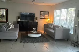 550 Bayshore Dr, Fort Lauderdale, FL 33304 - Photo 18
