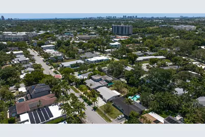 234 NE 21st Court, Wilton Manors, FL 33305 - Photo 10