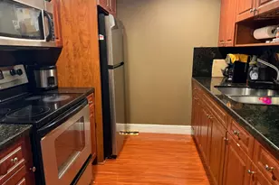 301 SW 135th Ave, Pembroke Pines, FL 33027 - Photo 2