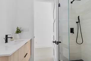 801 SE 6th Ct, Fort Lauderdale, FL 33301 - Photo 24