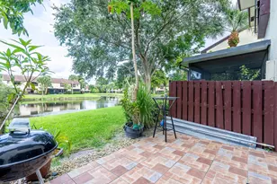 3727 Carambola Cir N, Coconut Creek, FL 33066 - Photo 20