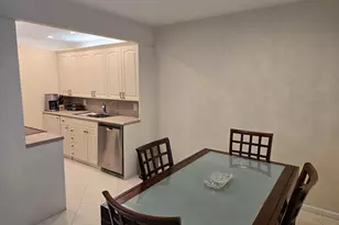 2031 Exeter, Boca Raton, FL 33434 - Photo 4
