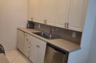 2031 Exeter, Boca Raton, FL 33434 - Photo 2