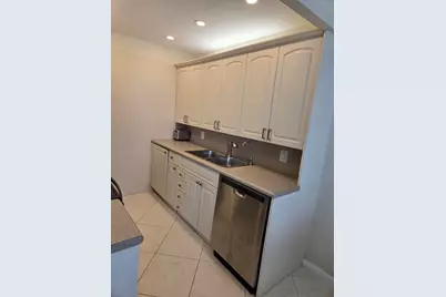 2031 Exeter, Boca Raton, FL 33434 - Photo 2