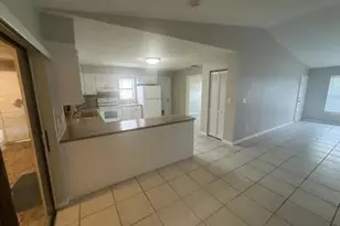10369 NW 29th St, Coral Springs, FL 33065 - Photo 2