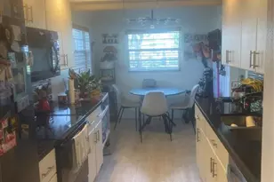 800 SW 125th Way, Pembroke Pines, FL 33027 - Photo 6