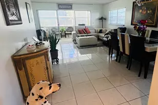 800 SW 125th Way, Pembroke Pines, FL 33027 - Photo 4
