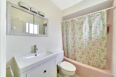 2701 Middle River Drive #11, Fort Lauderdale, FL 33306 - Photo 16