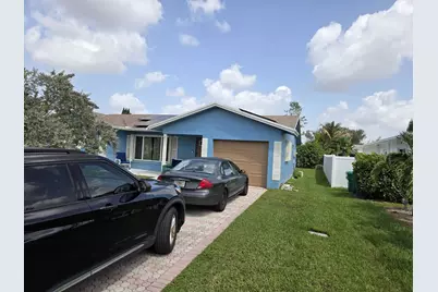 8111 NW 100th Terrace NW, Tamarac, FL 33321 - Photo 1
