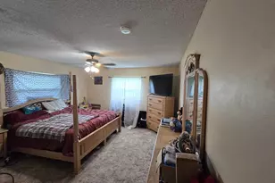 8111 NW 100th Terrace NW, Tamarac, FL 33321 - Photo 16