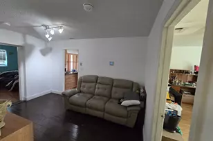 8111 NW 100th Terrace NW, Tamarac, FL 33321 - Photo 18