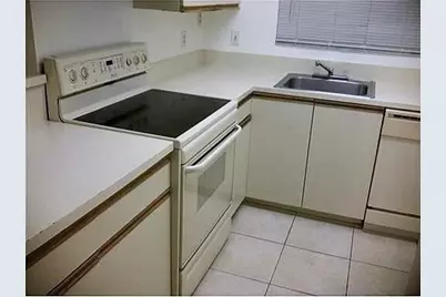 601 Cypress Lake Boulevard #A14, Deerfield Beach, FL 33064 - Photo 8