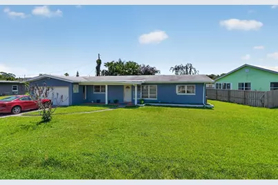 113 W Arbor Avenue, Port Saint Lucie, FL 34952 - Photo 2