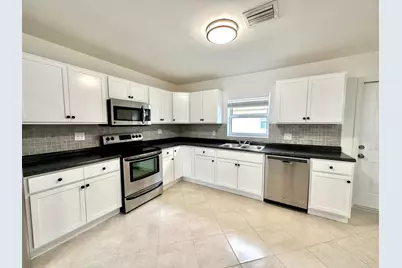 10134 Plant Drive, Palm Beach Gardens, FL 33410 - Photo 1