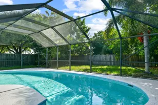 2374 SE Marseille St, Port Saint Lucie, FL 34952 - Photo 22