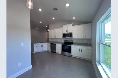 5747 Waterstone Boulevard, Fort Pierce, FL 34951 - Photo 6