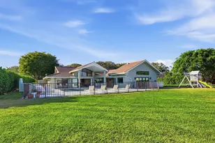 2308 Embassy Dr, West Palm Beach, FL 33401 - Photo 32