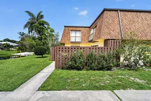 110 N Delaware Blvd, Jupiter, FL 33458 - Photo 2
