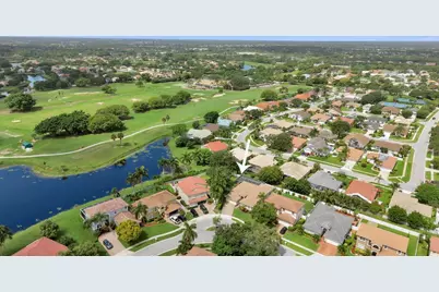5886 Bay Hill Circle, Lake Worth, FL 33463 - Photo 2
