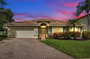 5886 Bay Hill Cir, Lake Worth, FL 33463 - Photo 2