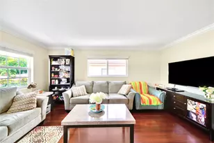 2701 Middle River Dr, Fort Lauderdale, FL 33306 - Photo 2