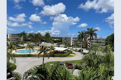 4030 Hythe B #4030, Boca Raton, FL 33434 - Photo 10